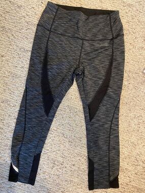 Avia Heathered Gray & Black Performance Leggings
